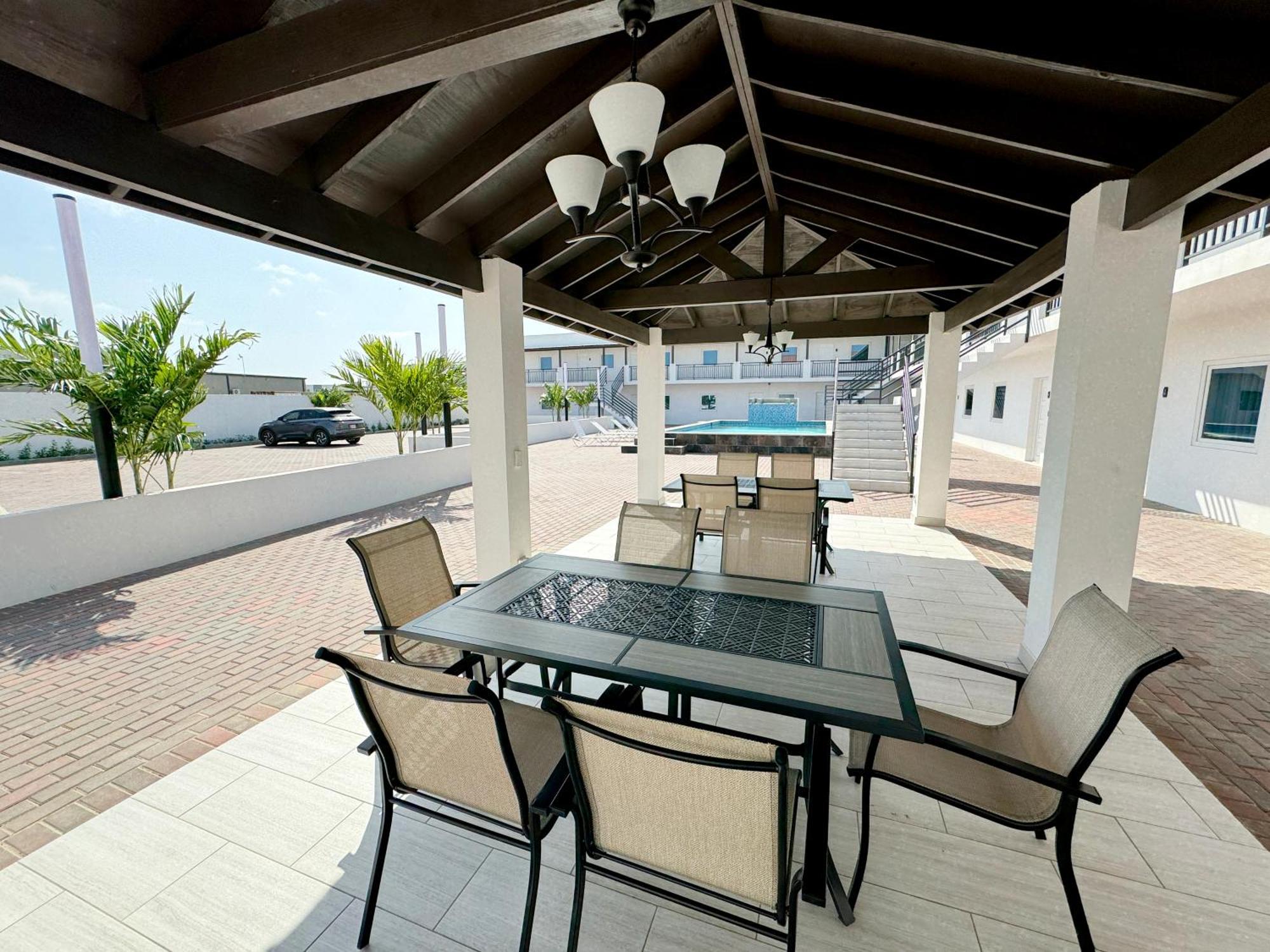 Bon Bini Suites Oranjestad Luaran gambar