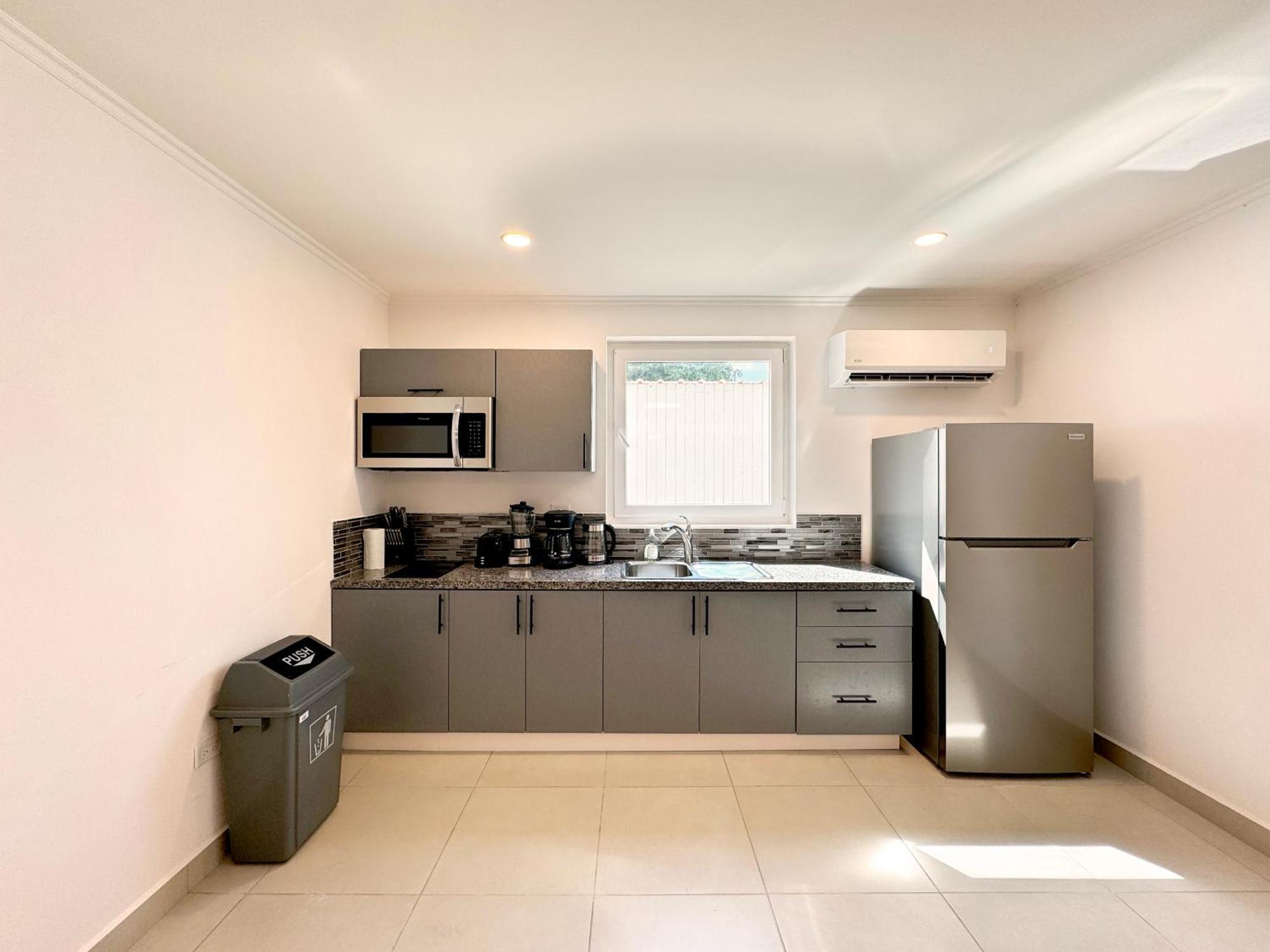 Bon Bini Suites Oranjestad Luaran gambar