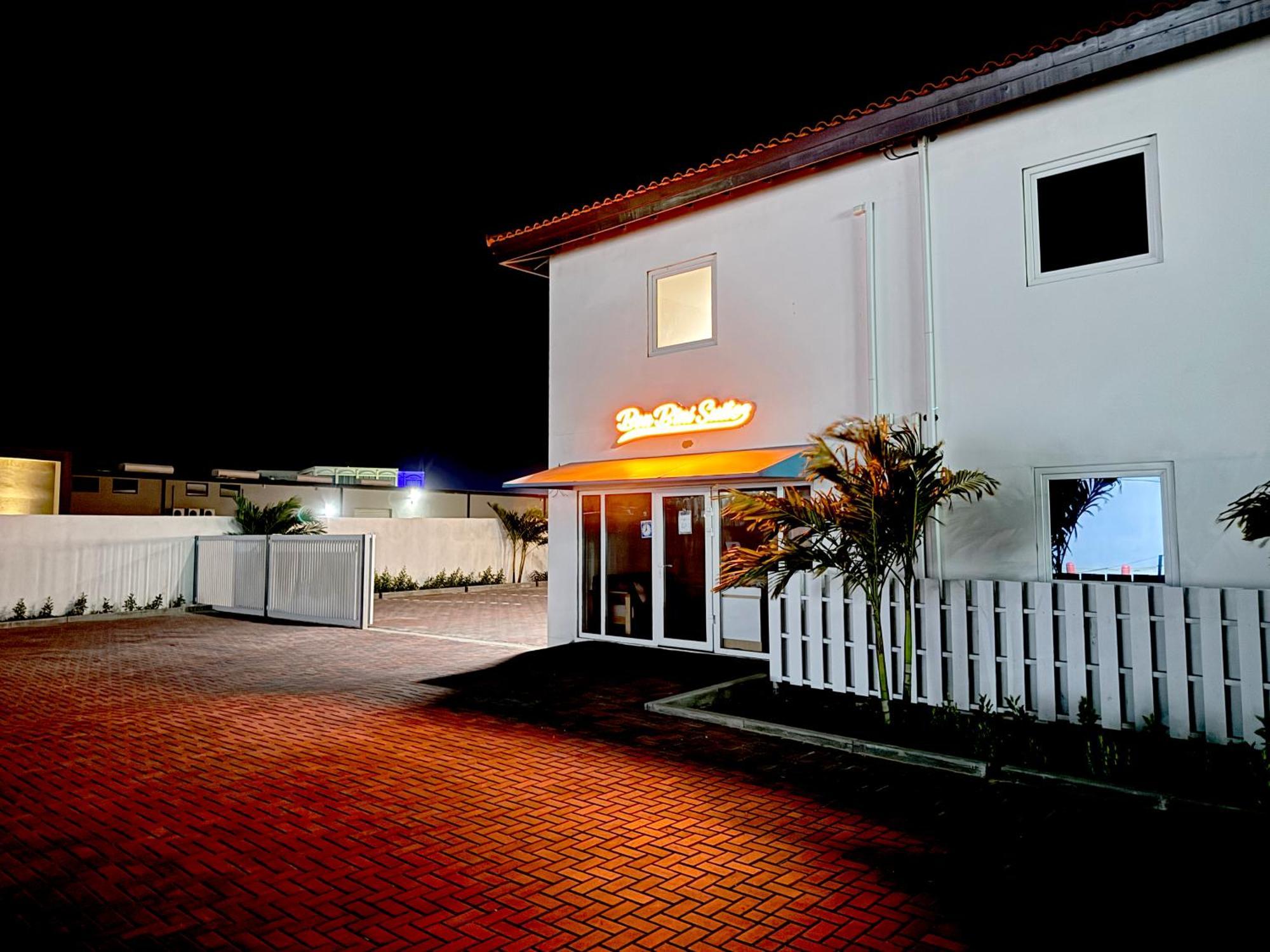 Bon Bini Suites Oranjestad Luaran gambar